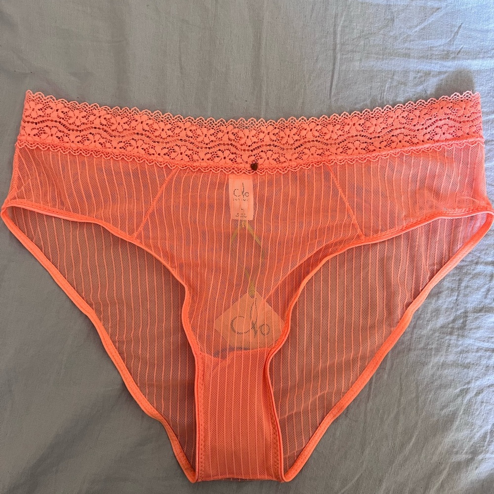 Clo Intimo lace briefs size L